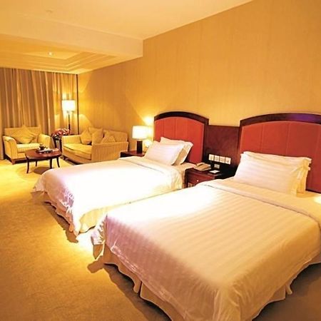 Yinxuan Hotel Shenzhen Longhua Екстер'єр фото